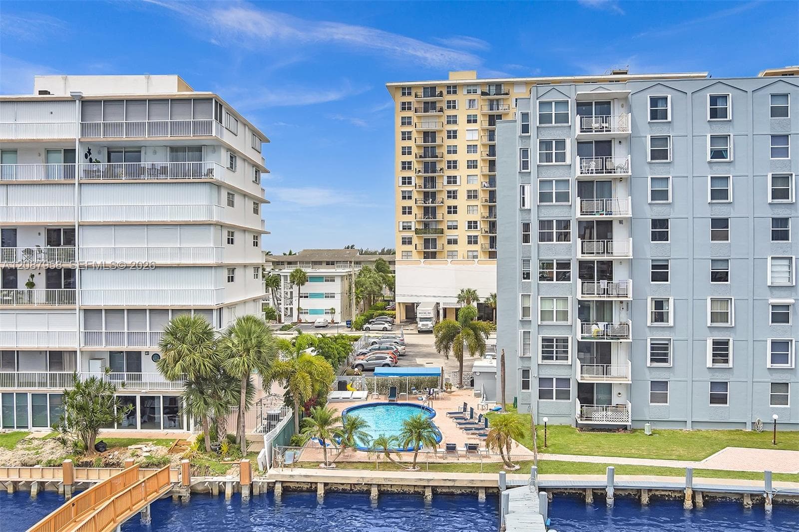 Golden Isles Yacht Club · #803 in Hallandale Beach - Photo 50