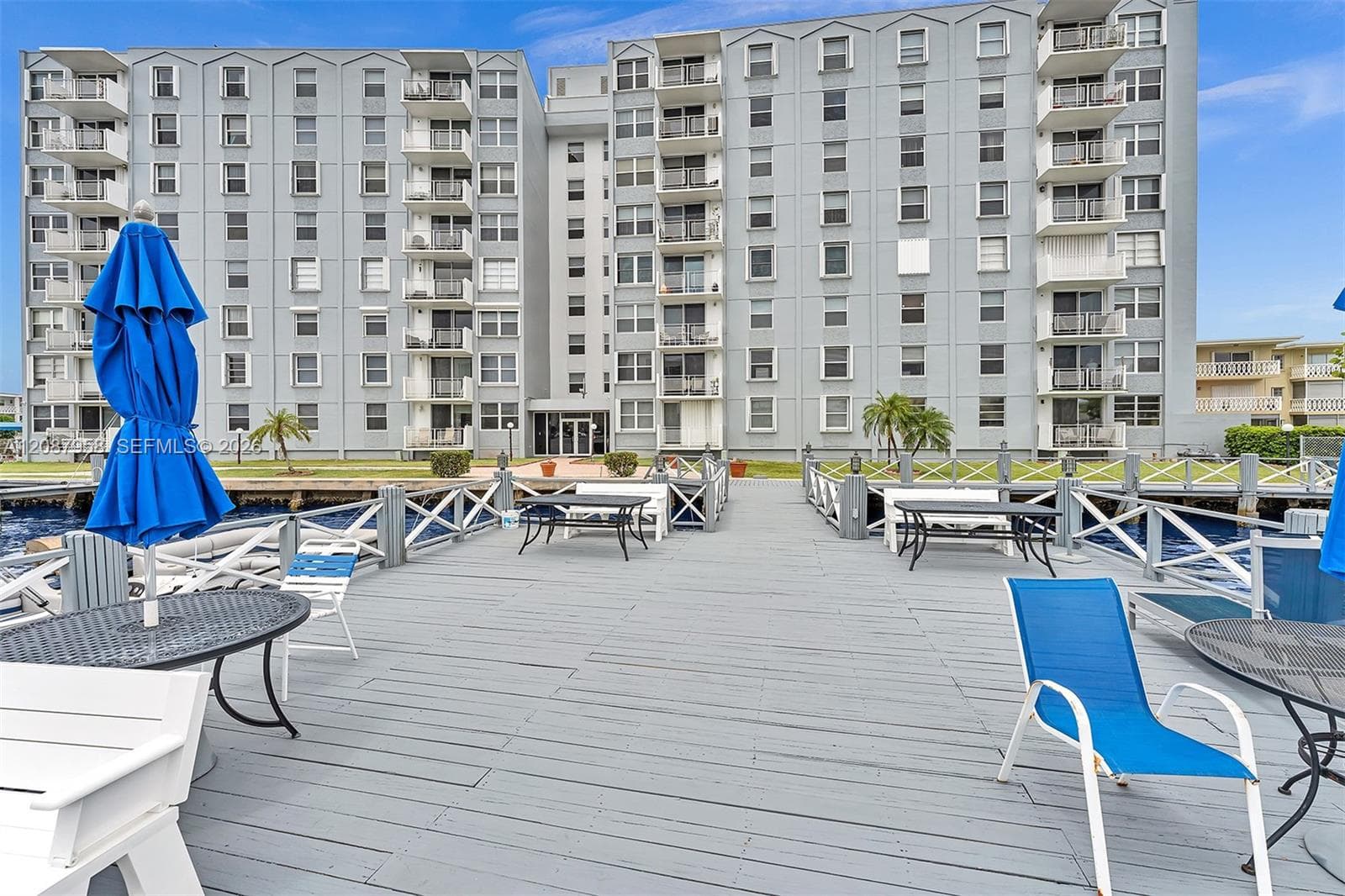 Golden Isles Yacht Club · #803 in Hallandale Beach - Photo 35