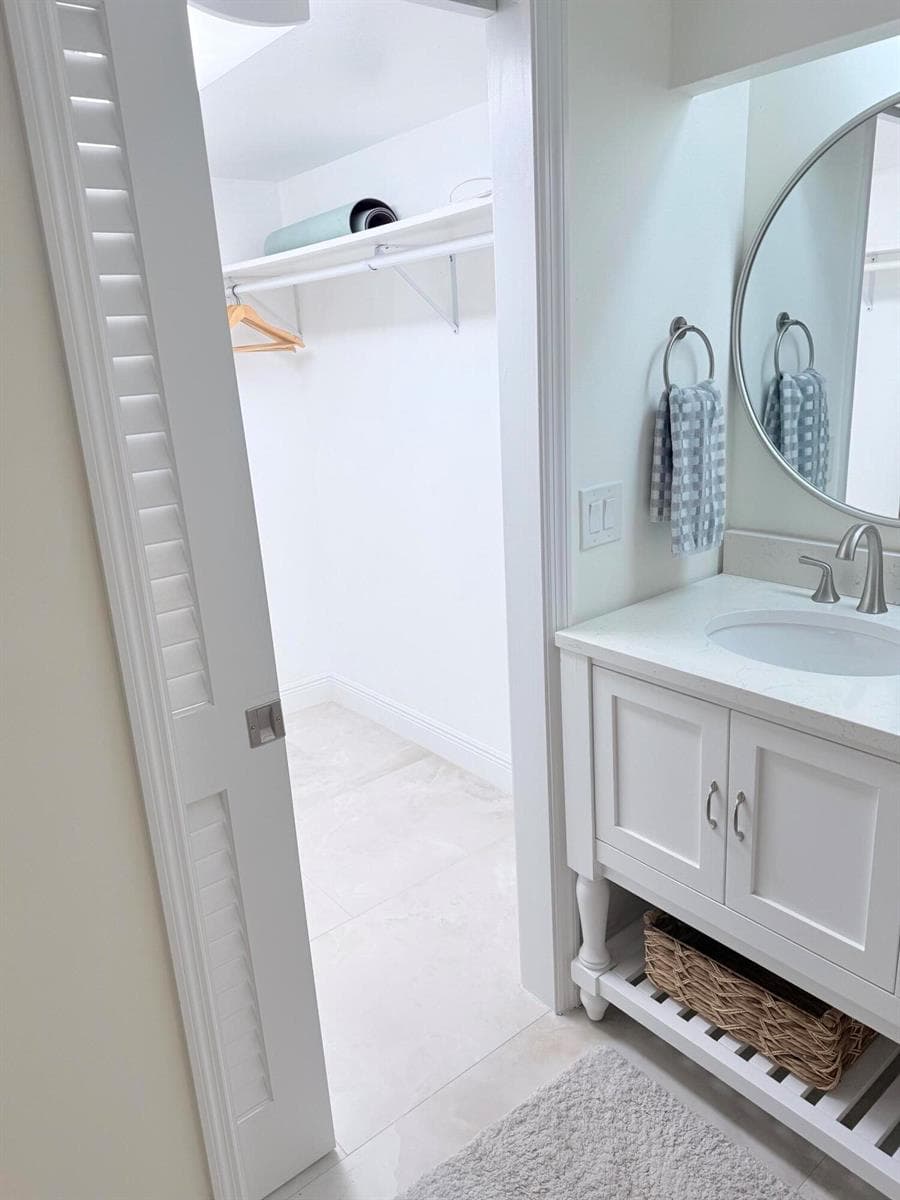 walk in closet