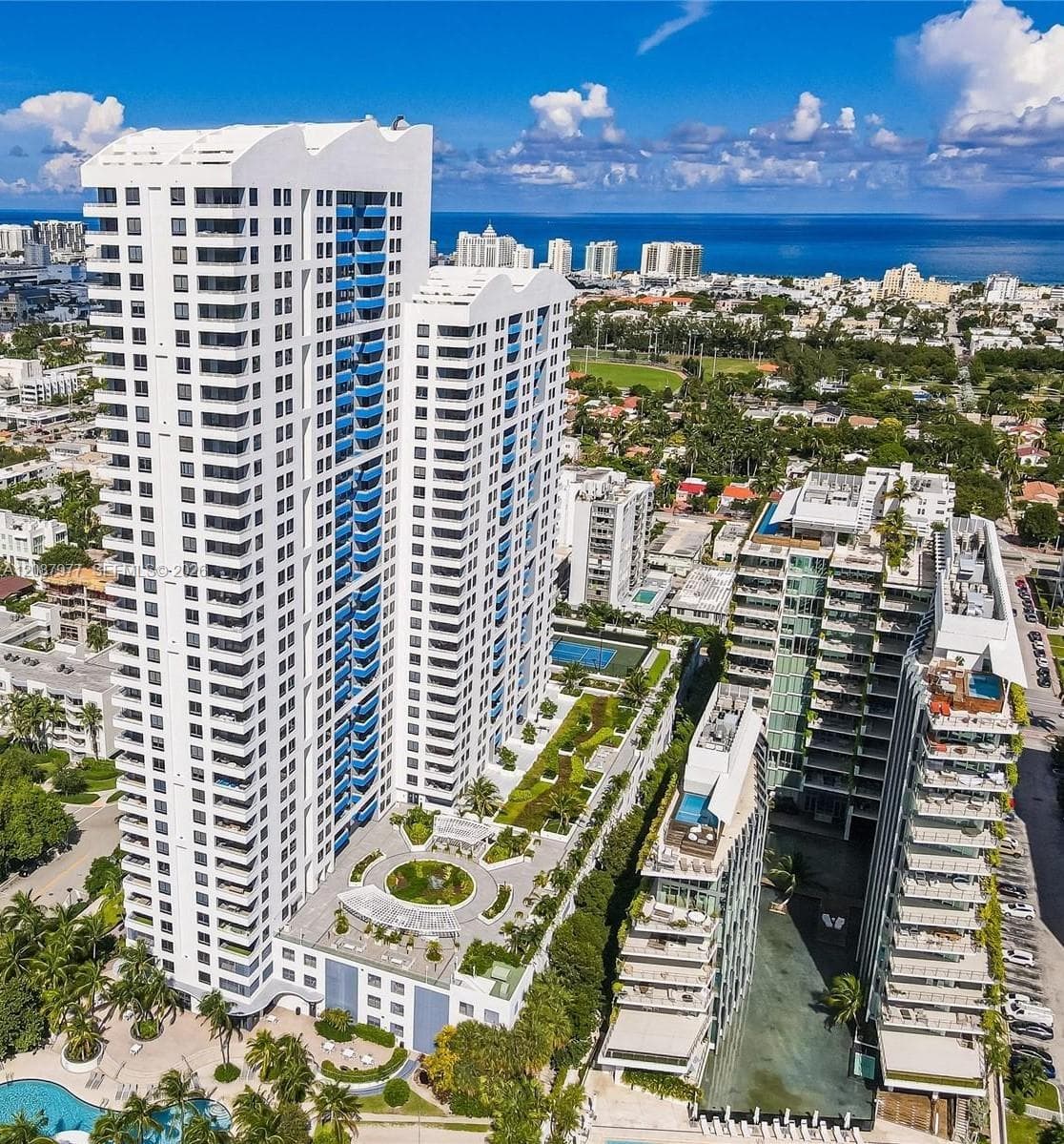 waverly · #702 in Miami Beach - Photo 2