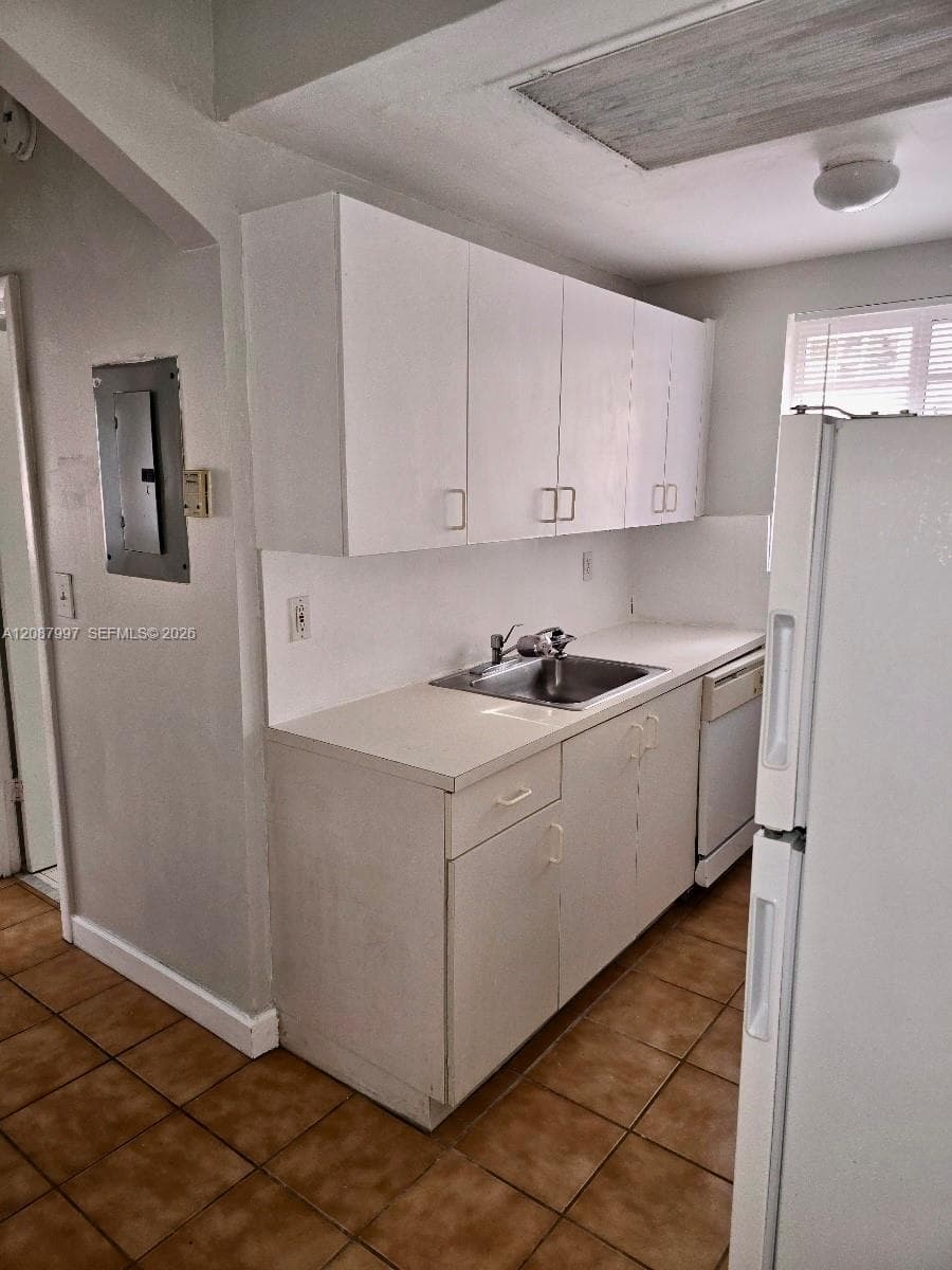 THE CHELSEA CONDO · #204 in Miami Beach - Photo 14