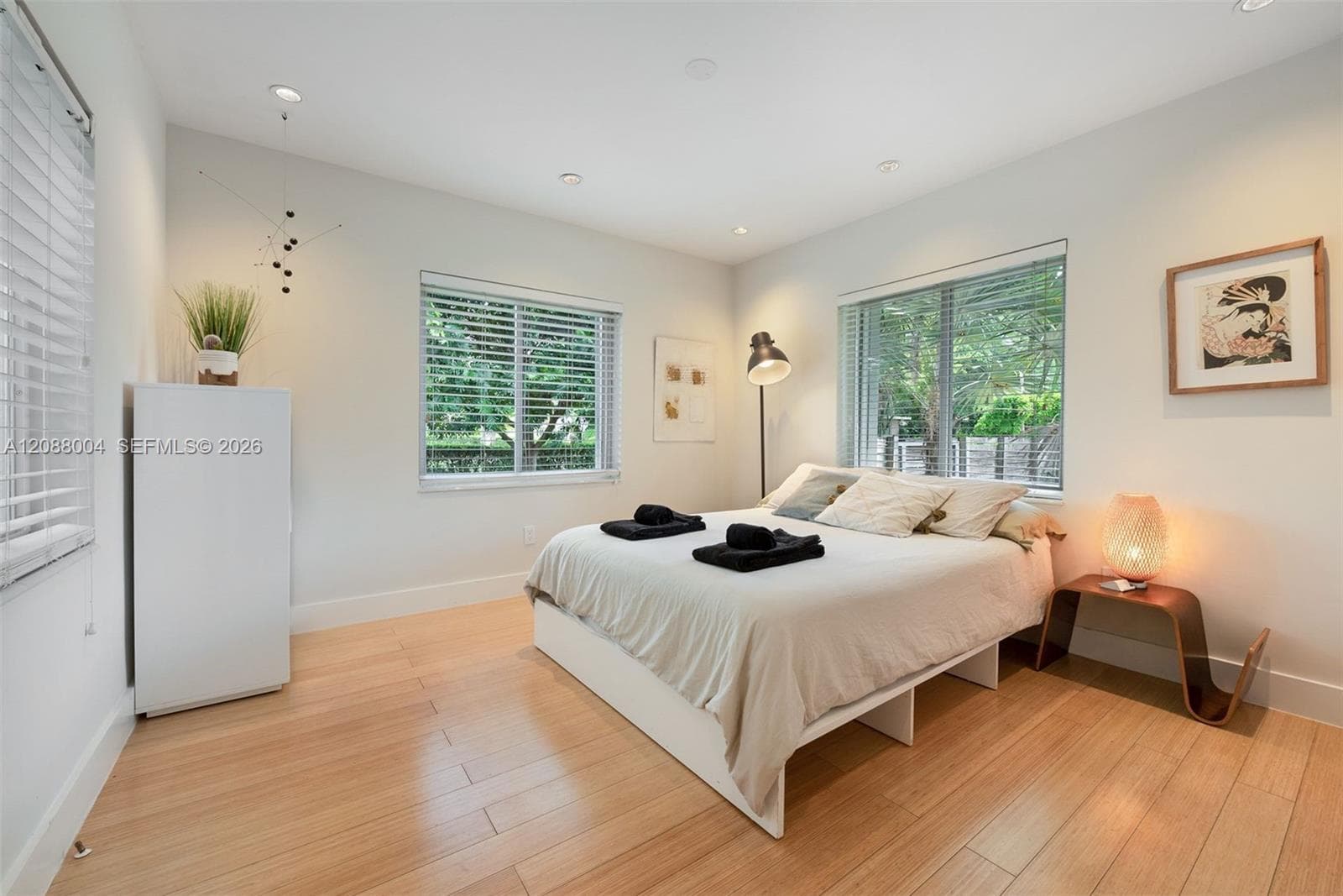 5800 SW 50th Ter #5800 photo 6