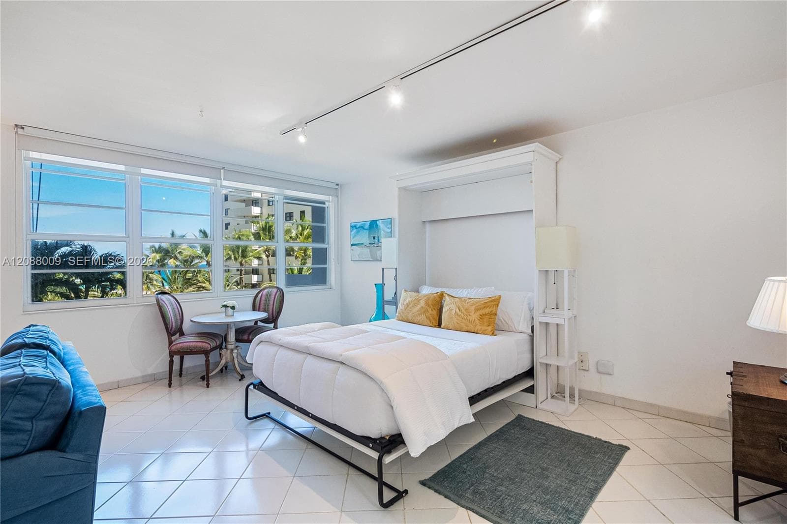 The Decoplage · #515 in Miami Beach - Photo 3