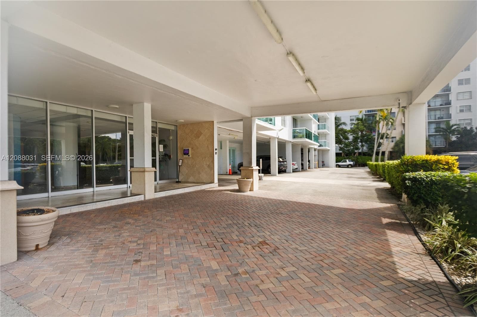 STRATFORD HOUSE CONDO · #607 in North Miami Beach - Photo 47