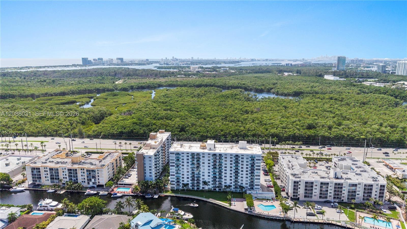 STRATFORD HOUSE CONDO · #607 in North Miami Beach - Photo 37