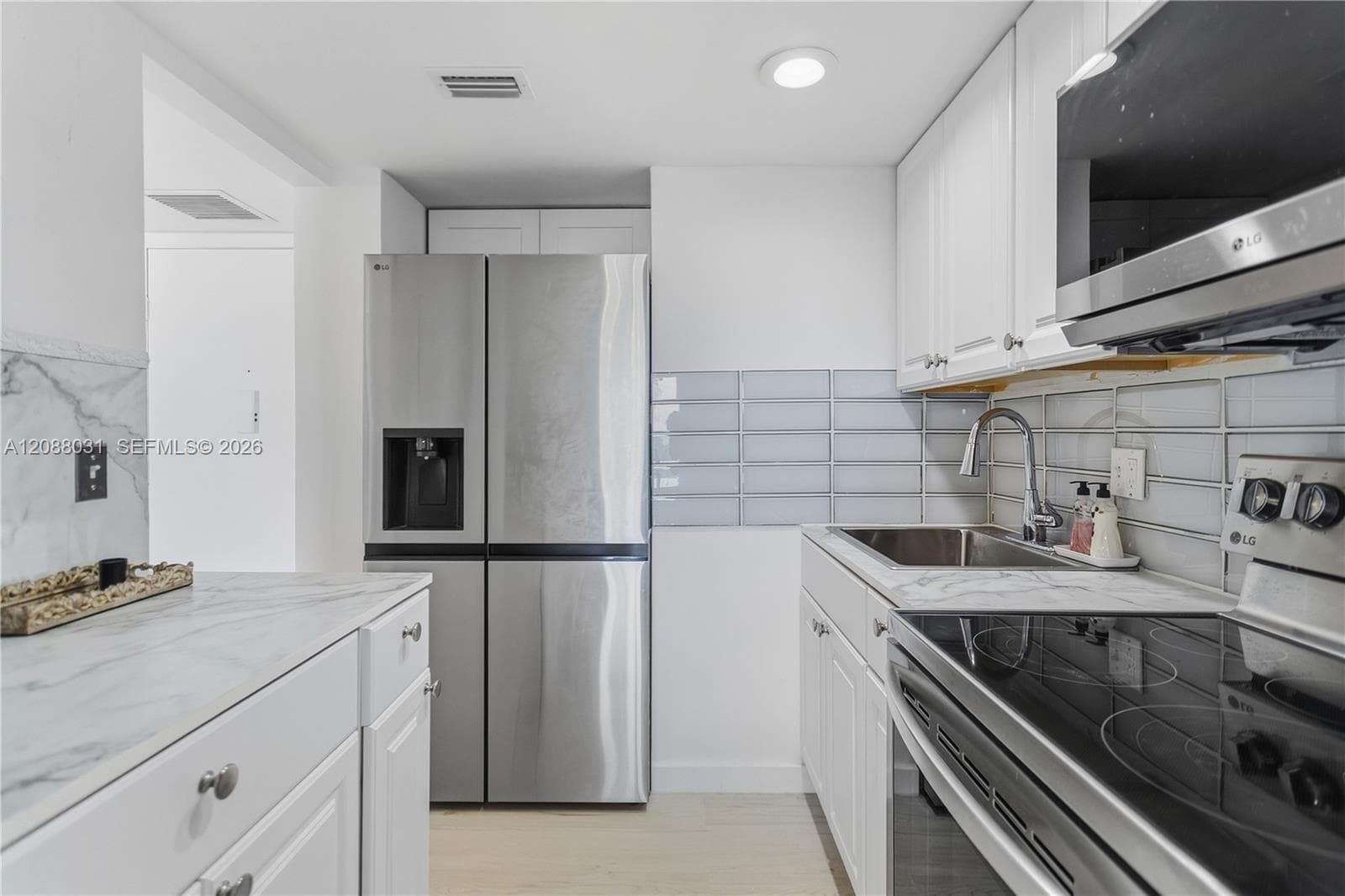 STRATFORD HOUSE CONDO · #607 in North Miami Beach - Photo 8