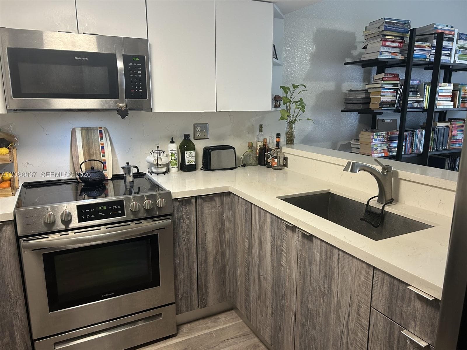 IBIS VILLAS · #3305 in Hialeah - Photo 14