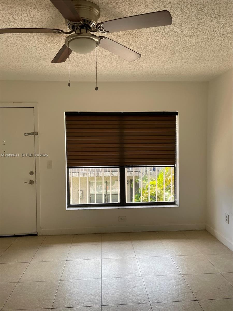 ROZLAND CONDO · #15-21 in Miami - Photo 4