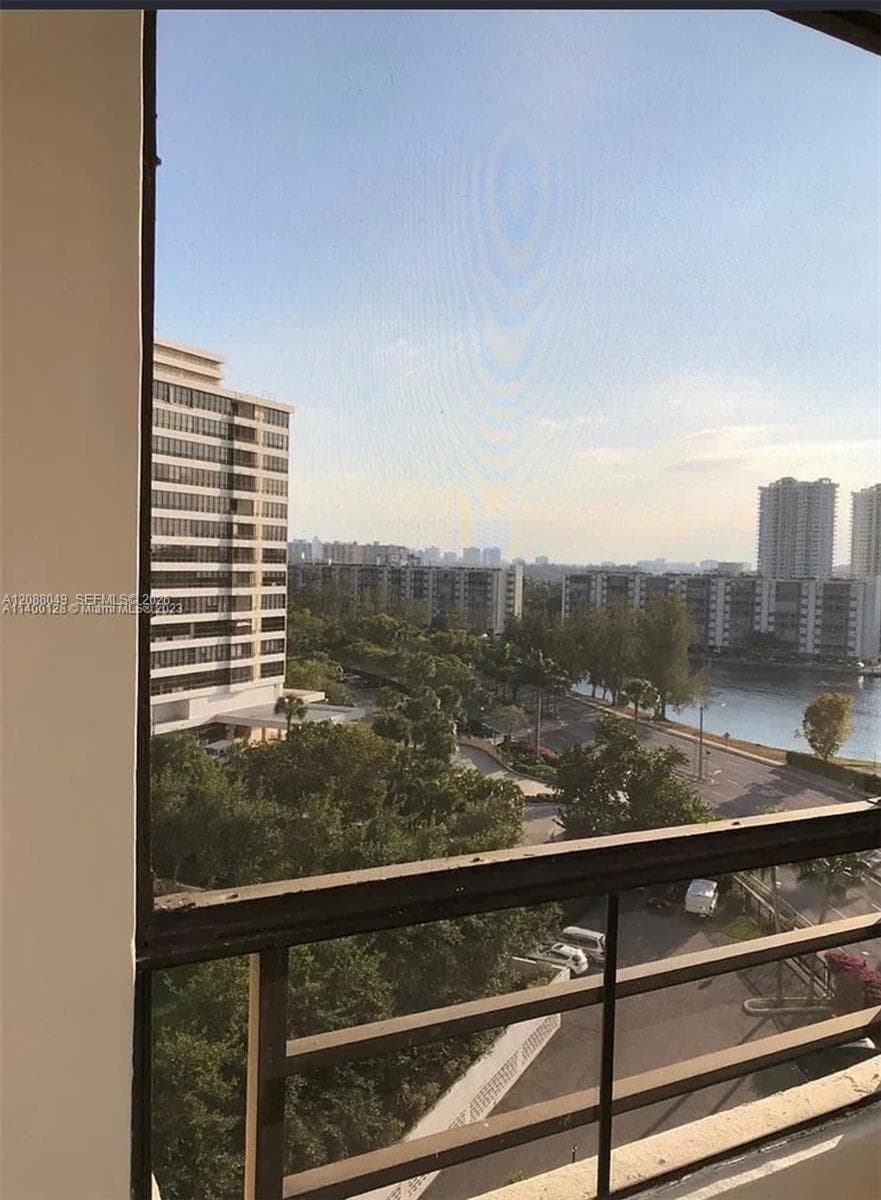 OLIMPUS · #807 in Hallandale Beach - Photo 2
