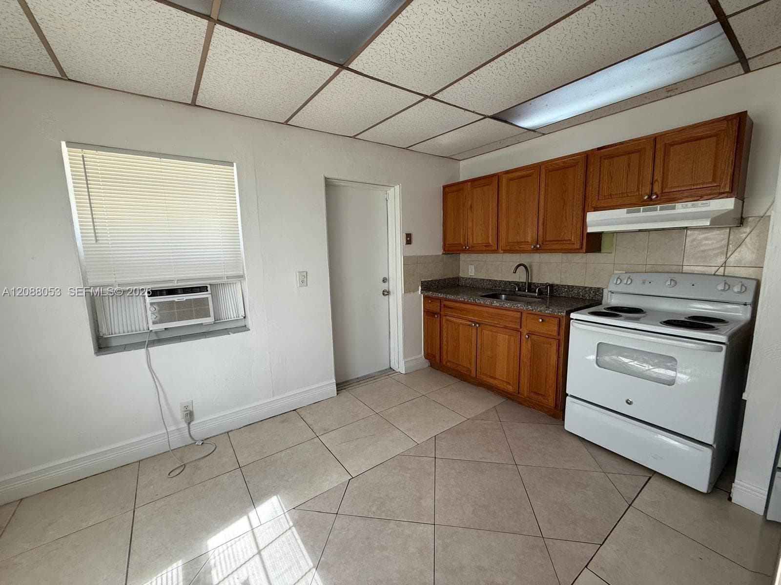 381 NW 16th St #381 photo 5
