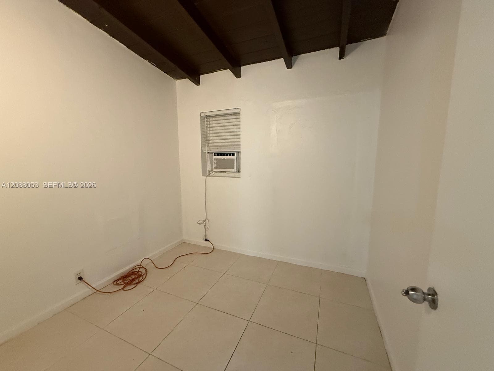 381 NW 16th St #381 photo 8