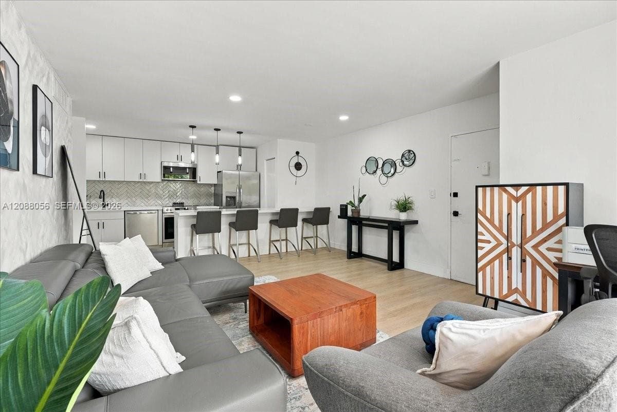 DORAL GARDENS CONDOMINIUM · #2B in Doral - Photo 5