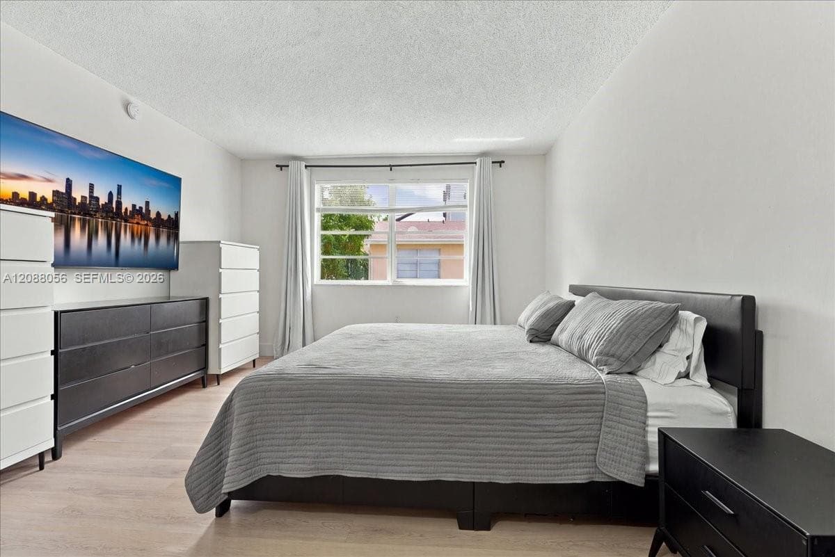 DORAL GARDENS CONDOMINIUM · #2B in Doral - Photo 8