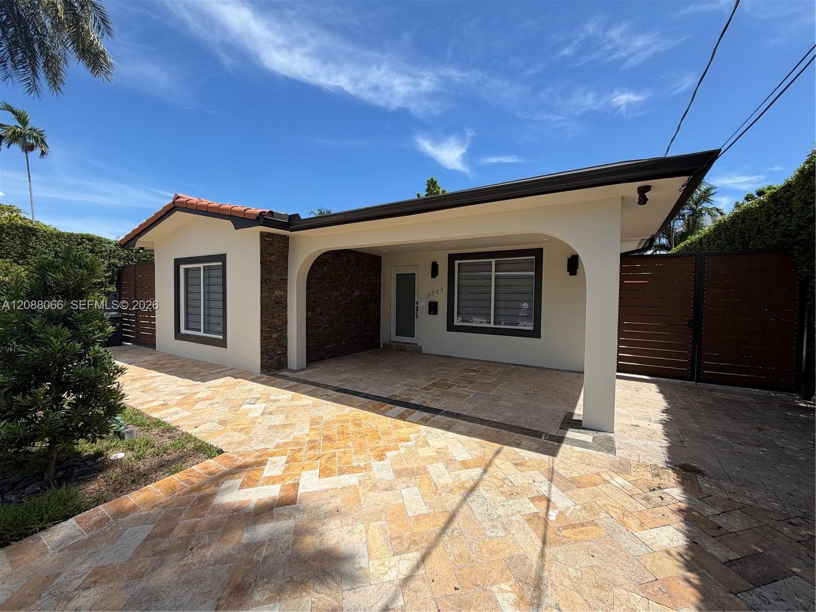 9341 Dickens Ave photo 5