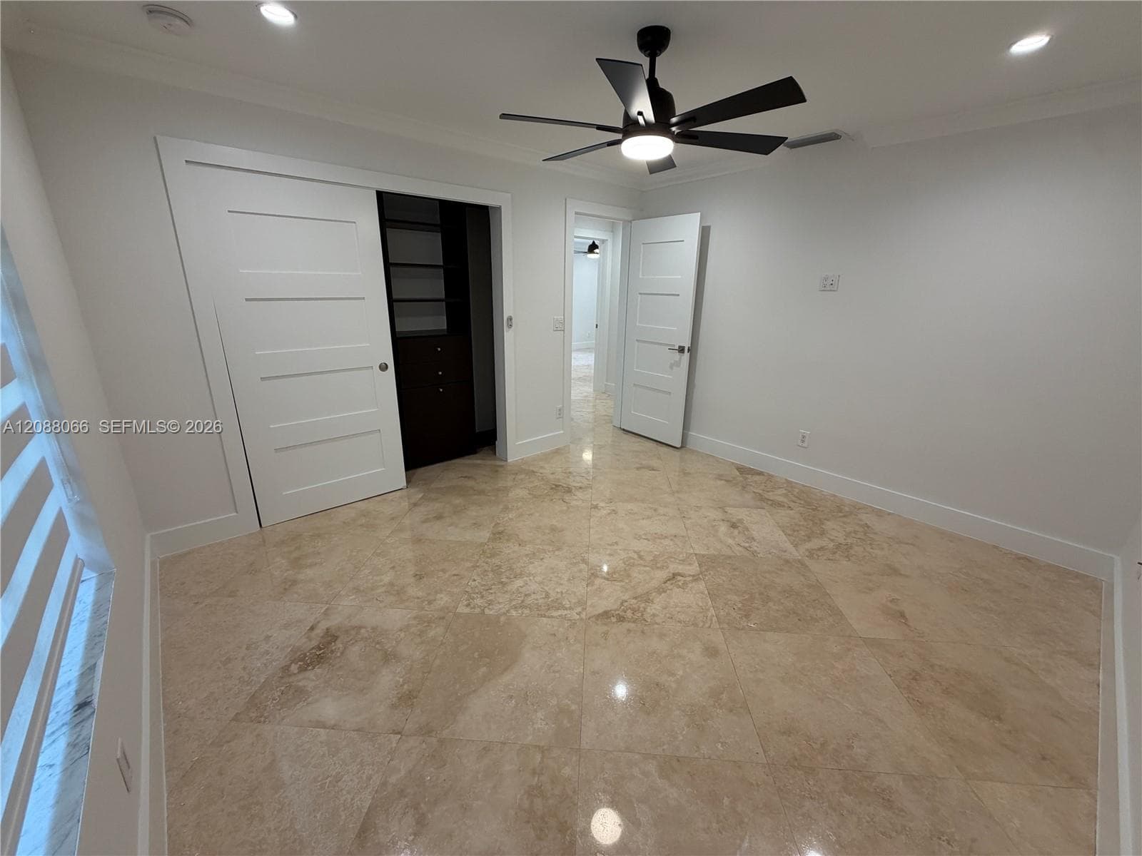 9341 Dickens Ave photo 19