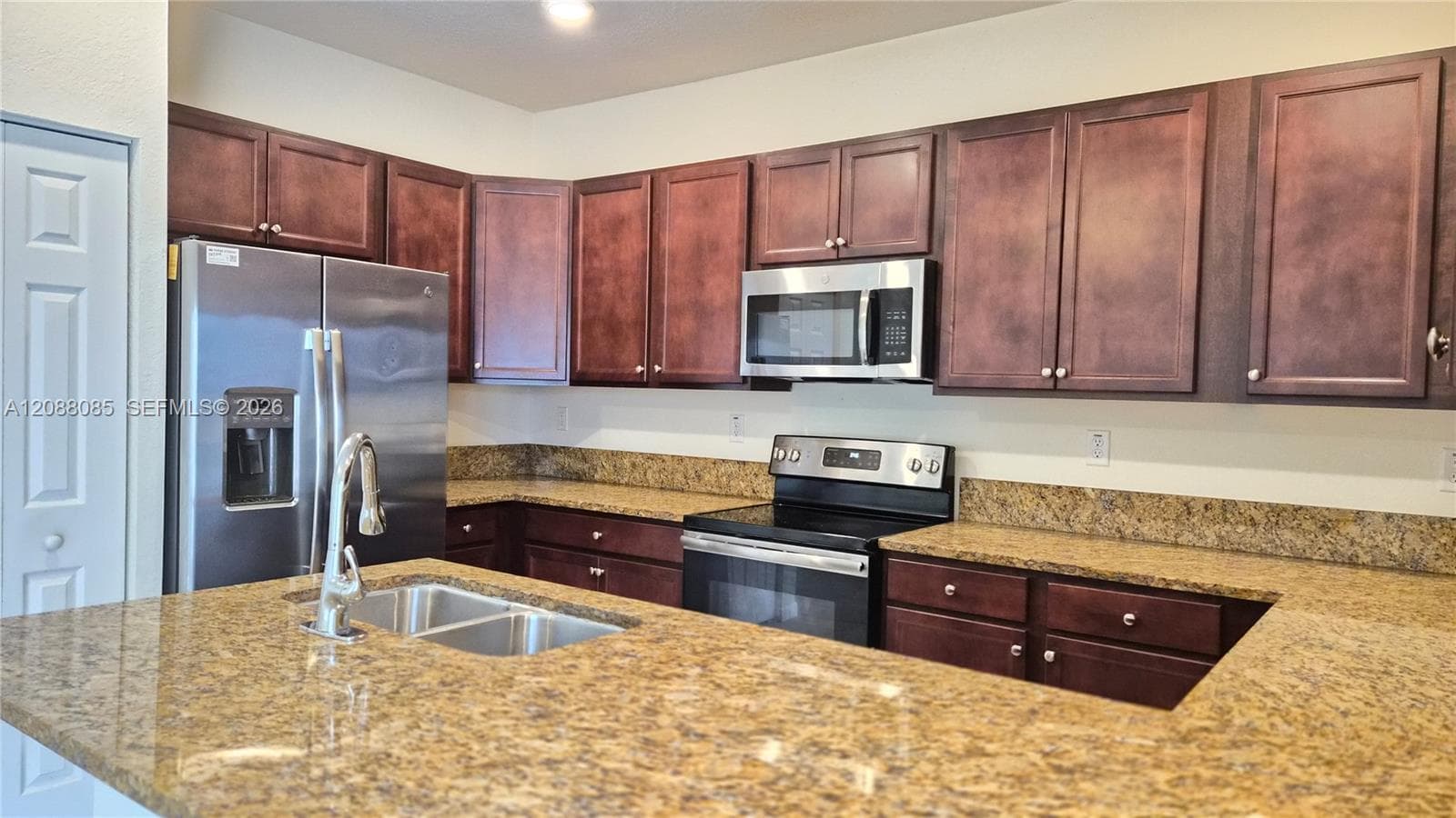 10570 W 33rd Ln photo 6