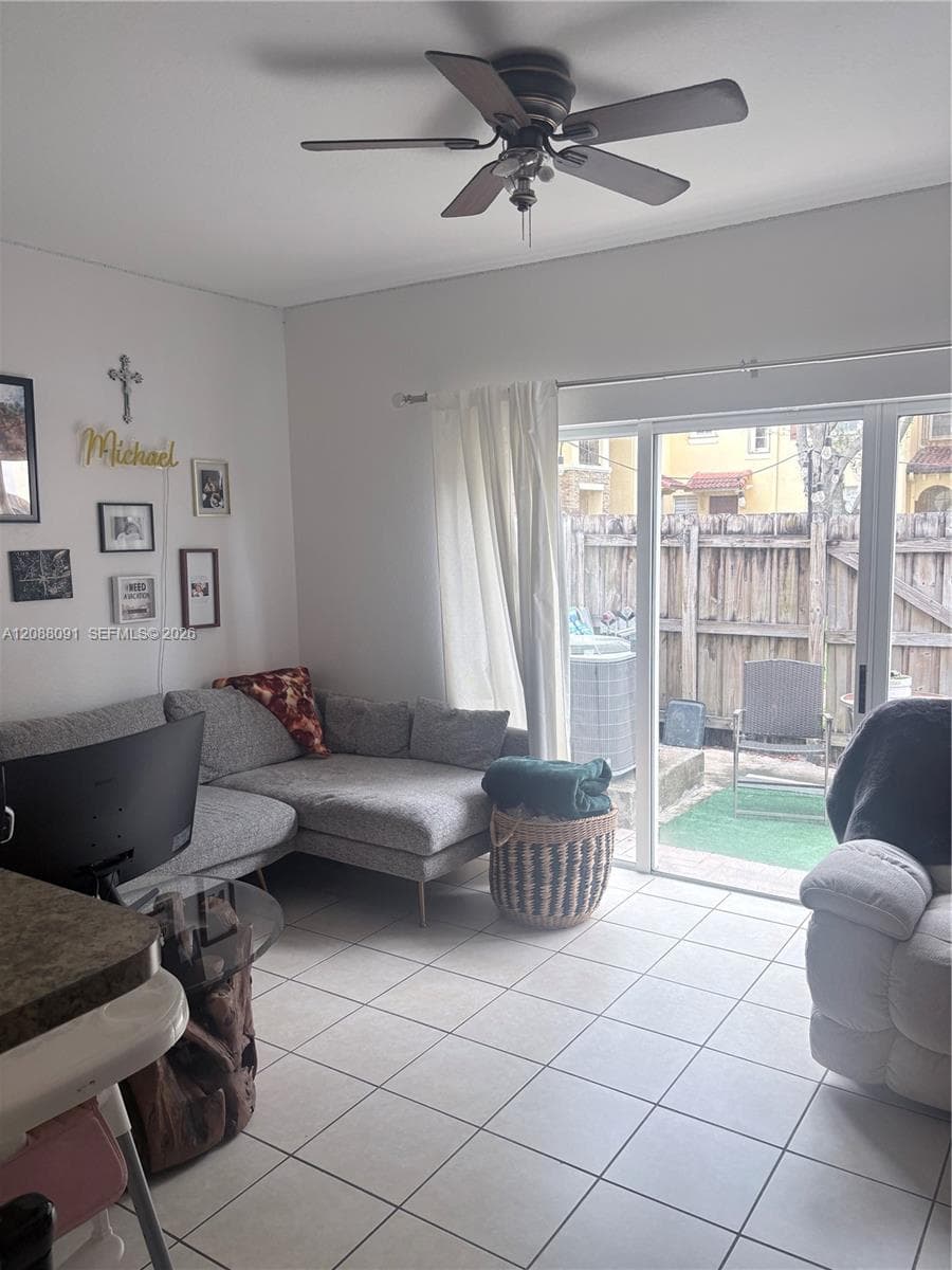 3320 NE 13th Cir Dr # 23 #112-23 photo 8