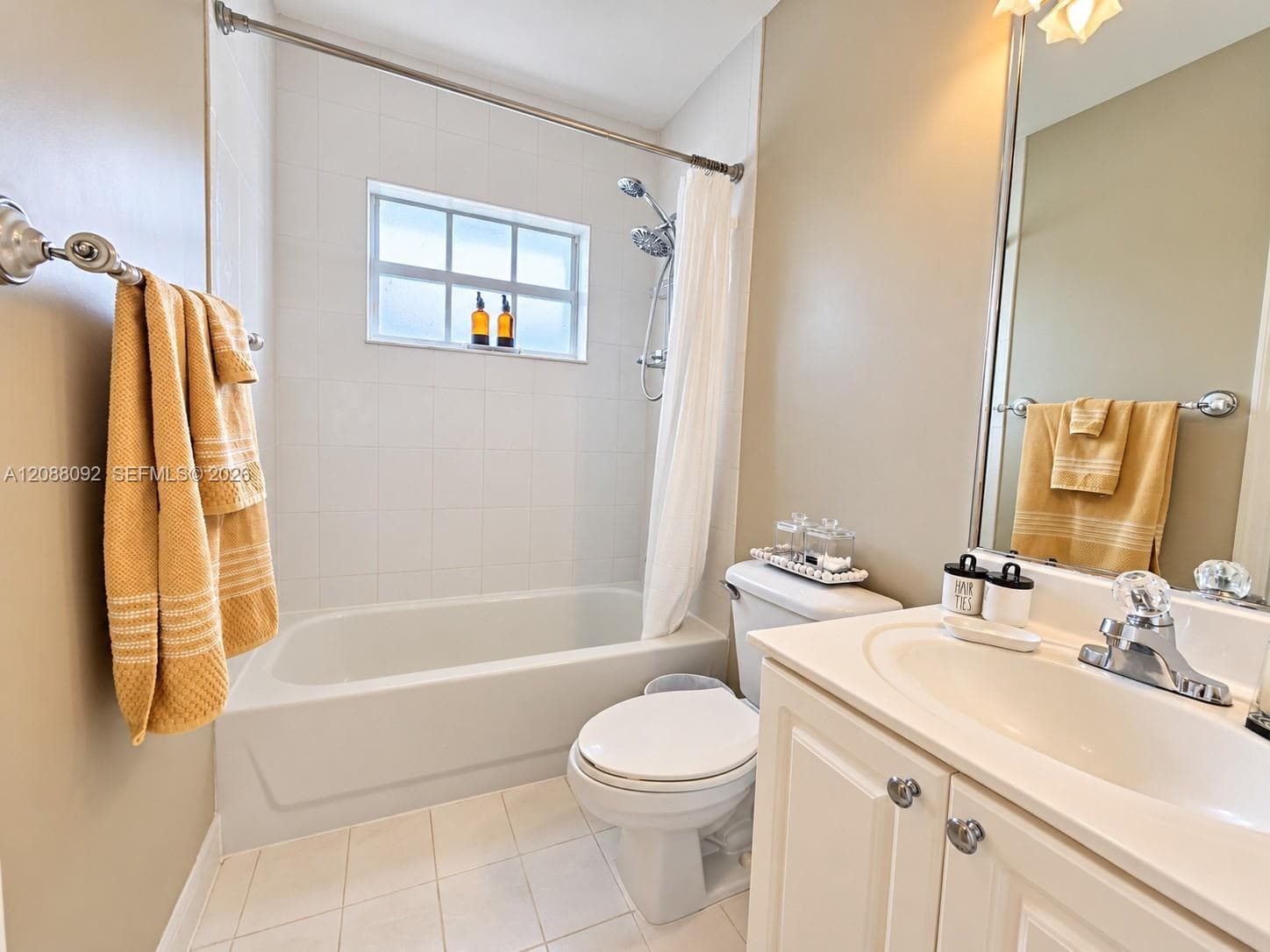 This is a Jack & Jill bathroom serving Bedroom 2 & 3