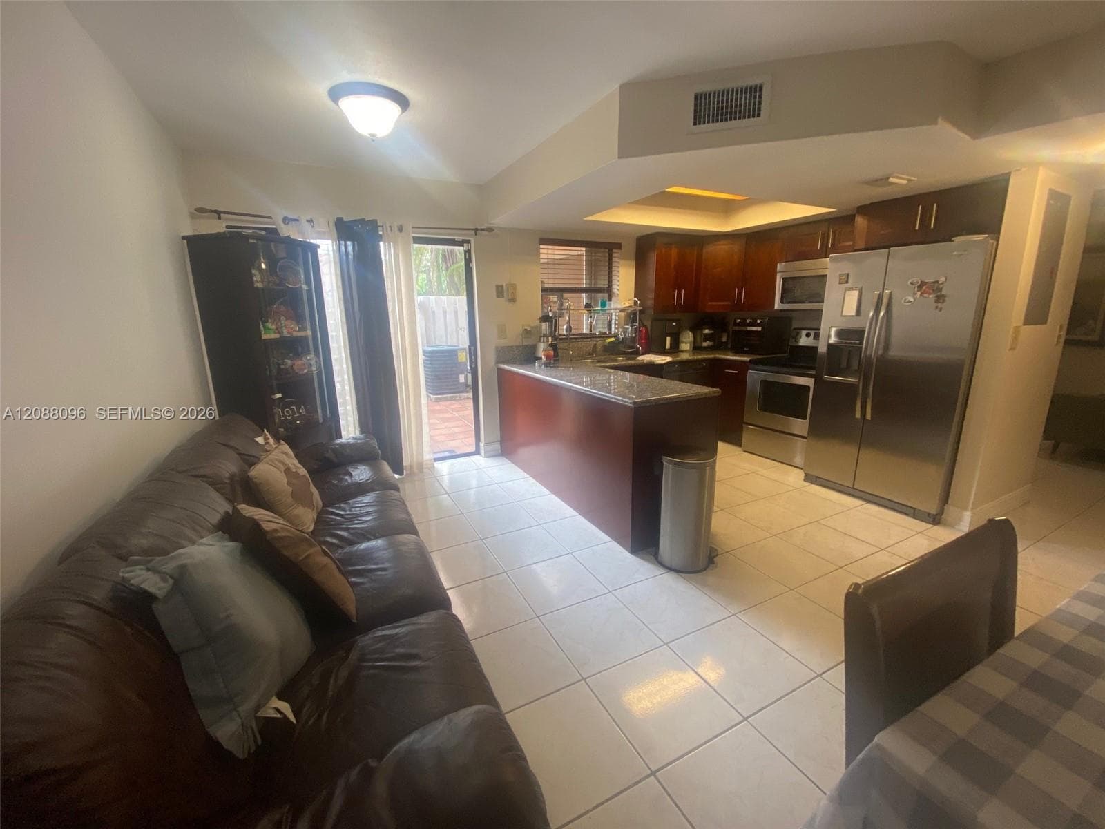 11800 SW 80th St #114 photo 2