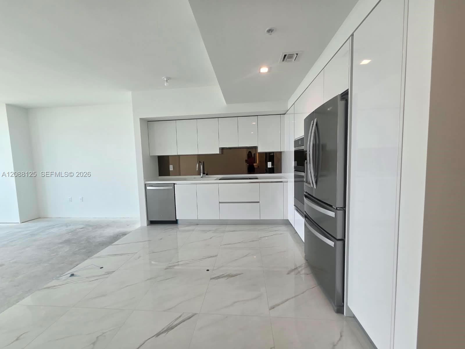 HALLANDALE OASIS · #1105 in Hallandale Beach - Photo 8