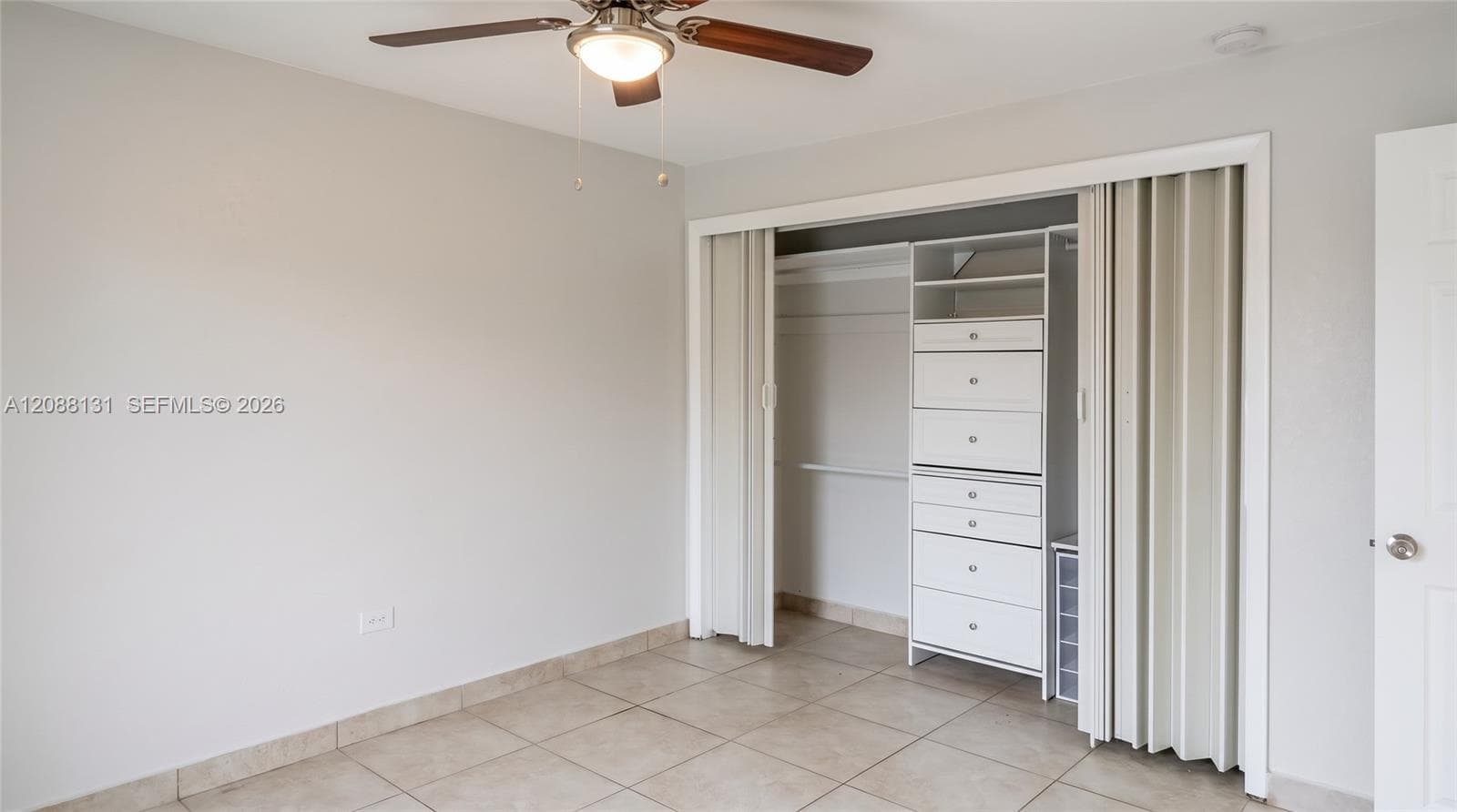 SUNSET PALMS WEST CONDO · #D5 in Miami - Photo 5