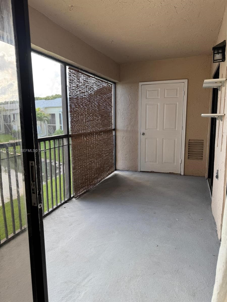 LAKESHORE CONDO · #1002D in Homestead - Photo 28