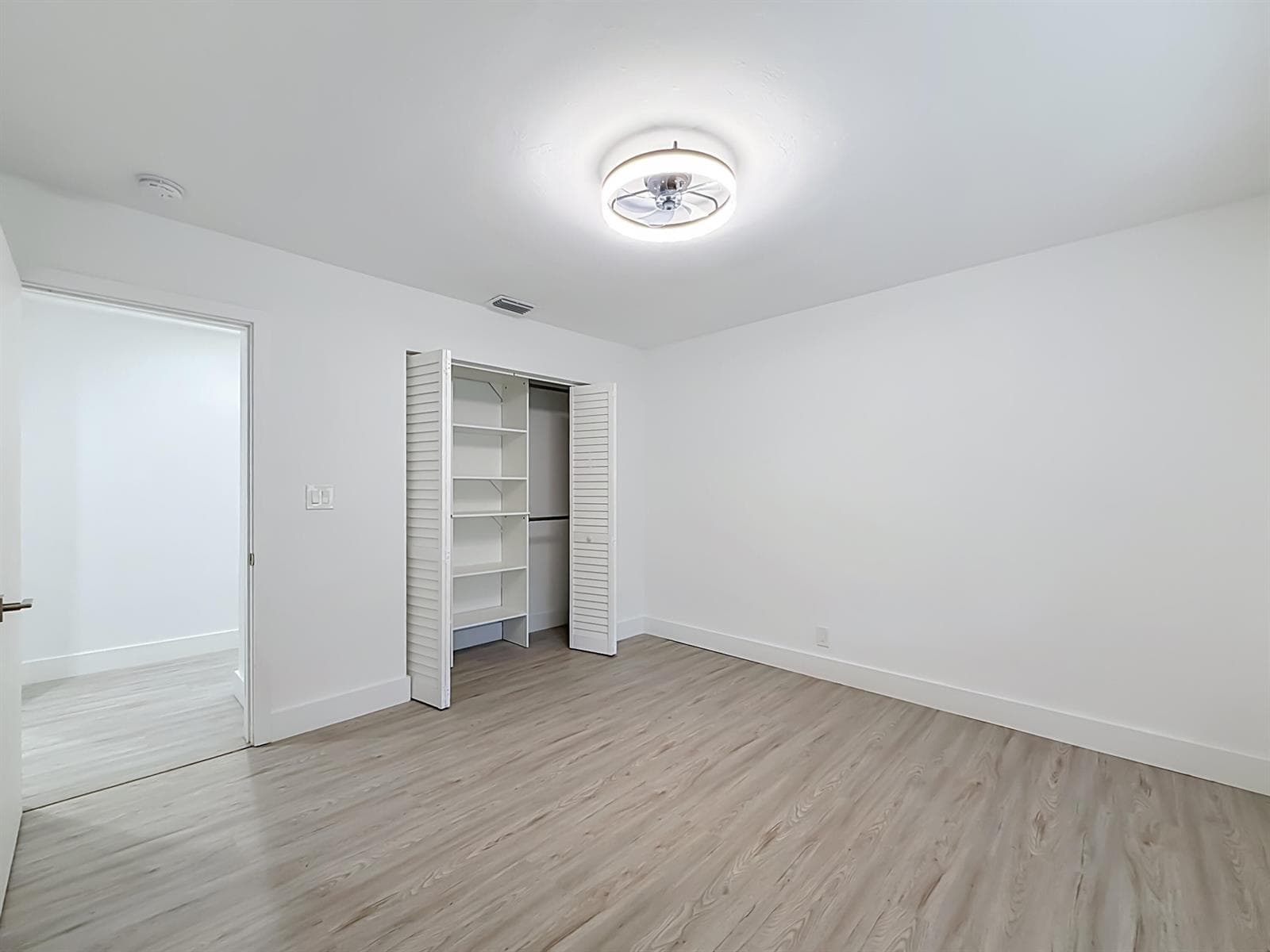 1110 SW 31st Street-23