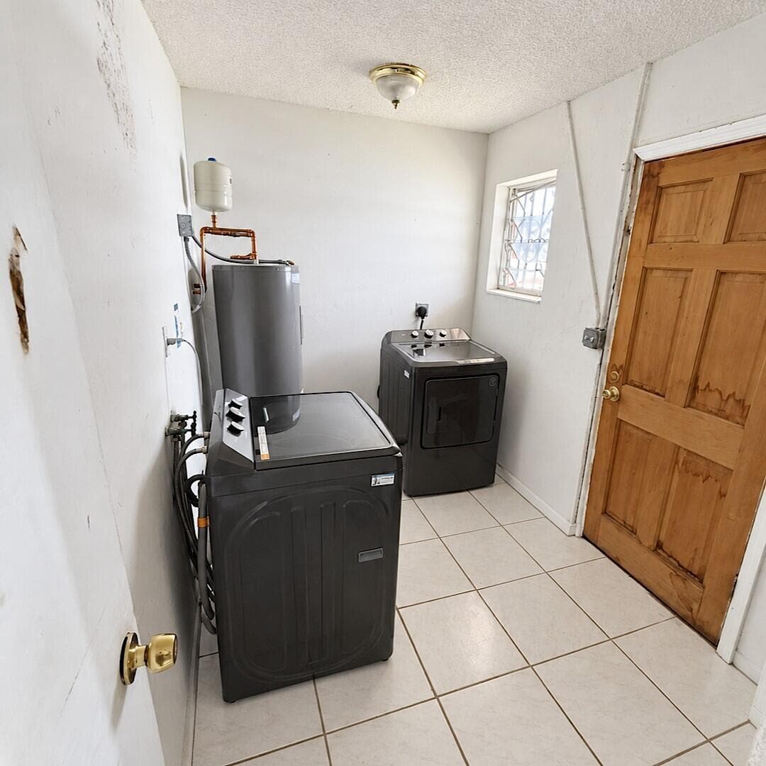 WASHER & DRYER