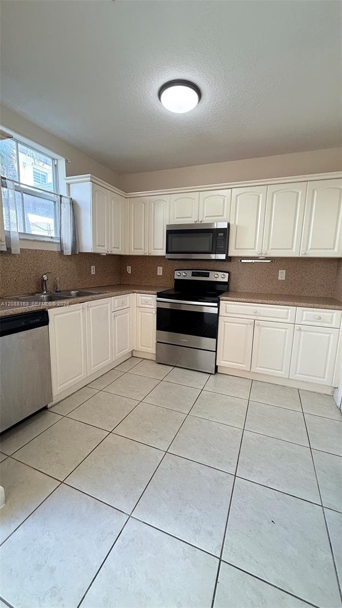 8177 W 36th Ave #7 photo 16