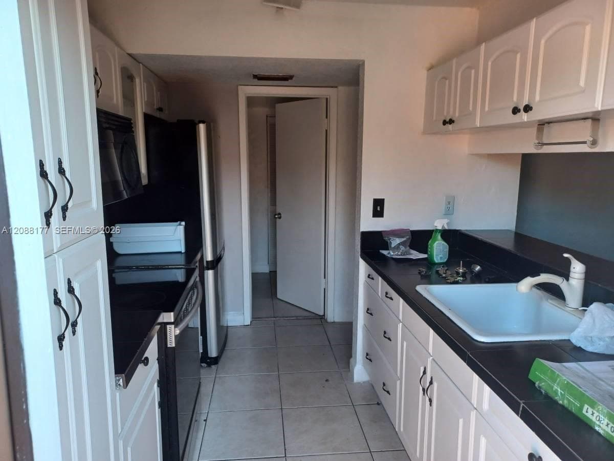 CYPRESS VILLAGE CONDO · #M2 in Miami Lakes - Photo 5