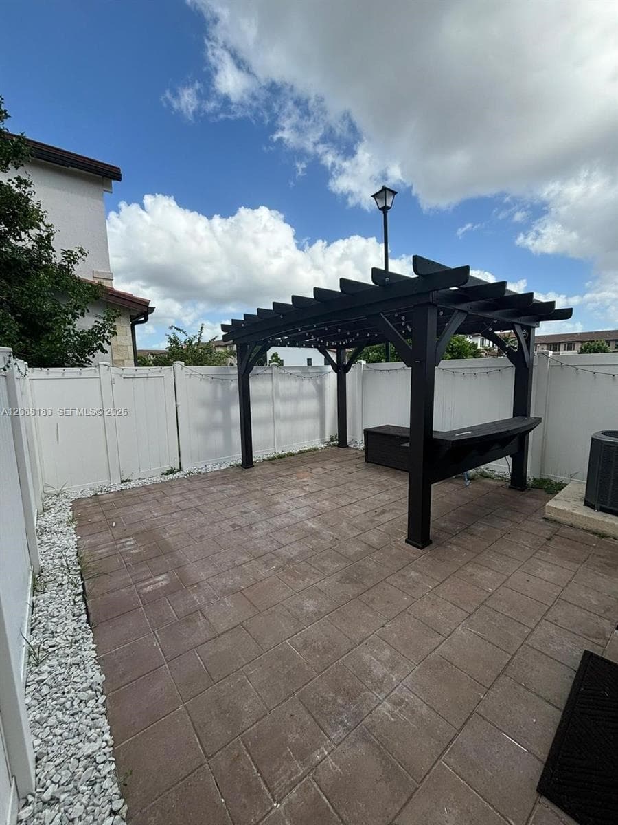 3337 W 105th Ter photo 8