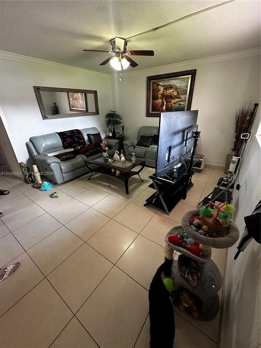 BELLA LUNA CONDO · #126 in Hialeah - Photo 5