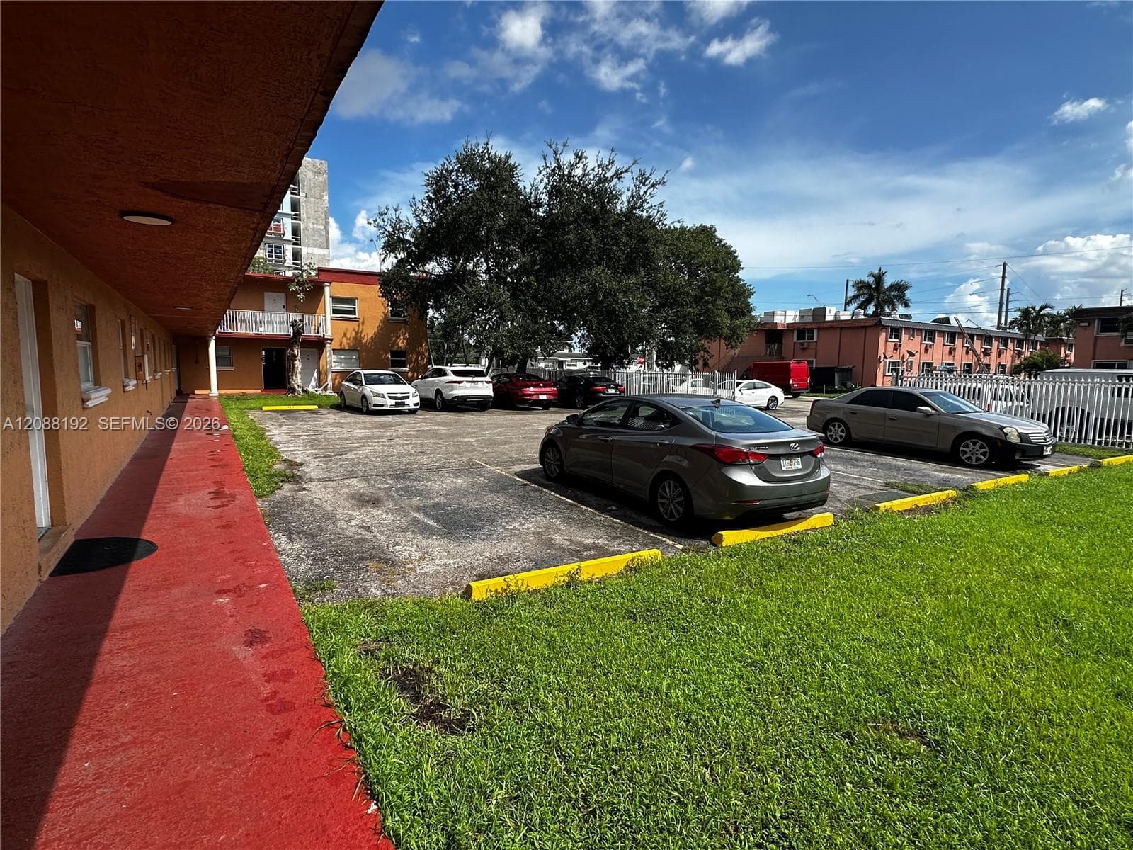 BELLA LUNA CONDO · #126 in Hialeah - Photo 4