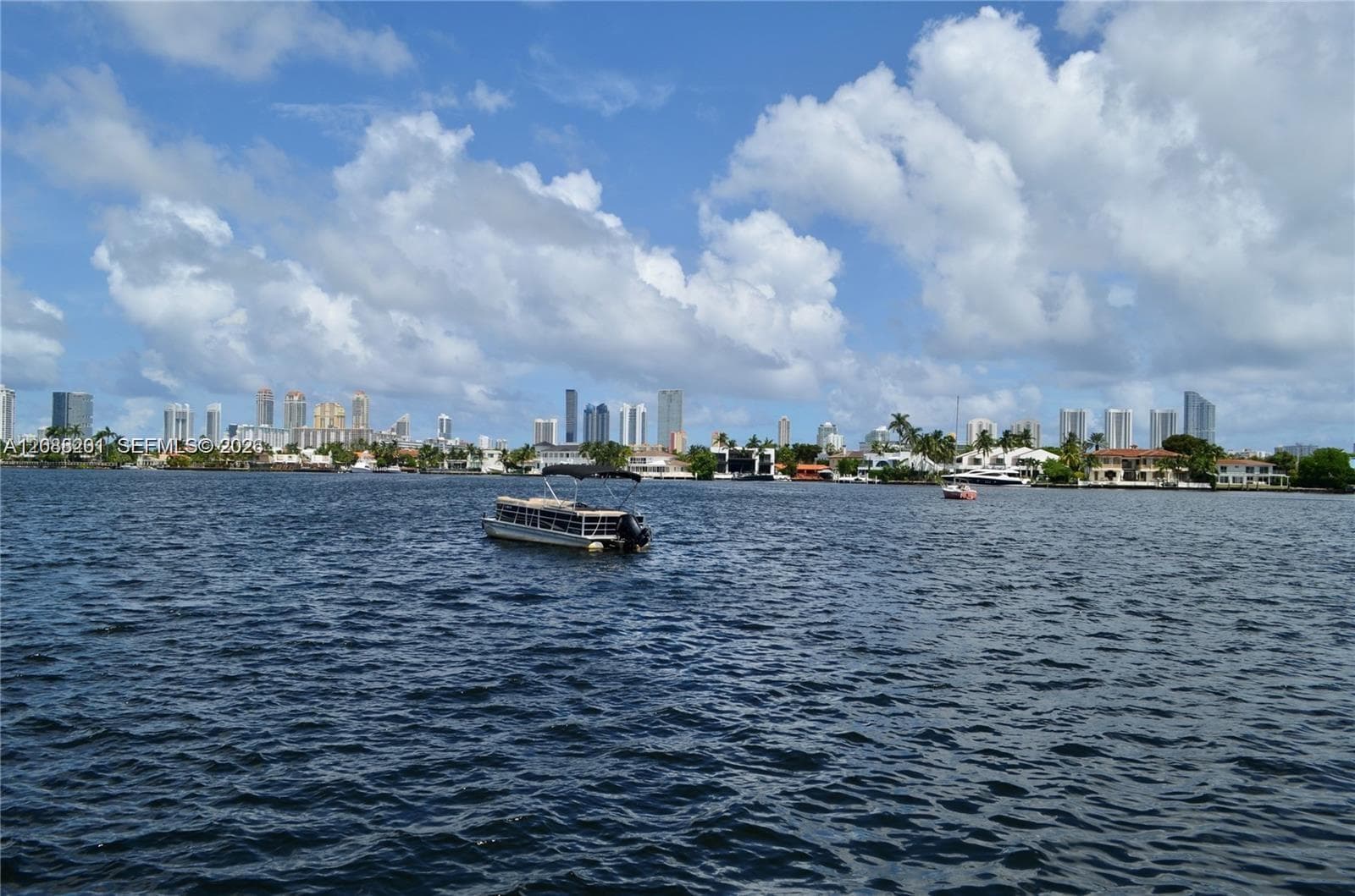 REEF SOUTH · #4D in North Miami Beach - Photo 2