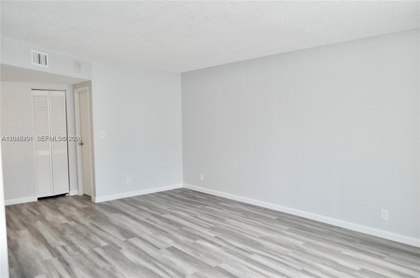 REEF SOUTH · #4D in North Miami Beach - Photo 5