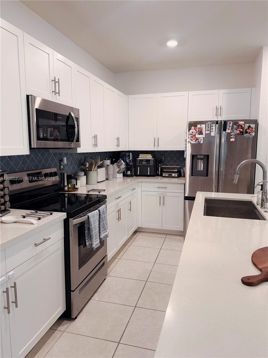 11014 W 35th Ln photo 18