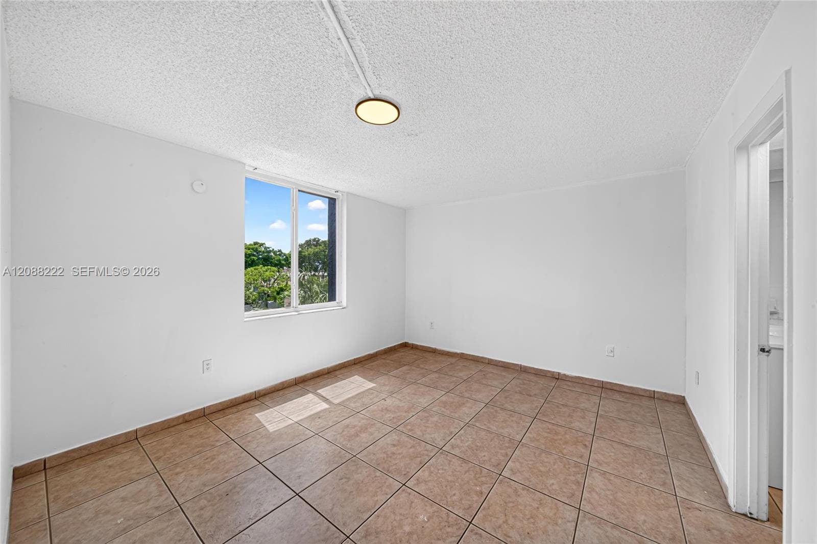 SAMARY LAKES · #2432 in Hialeah Gardens - Photo 16