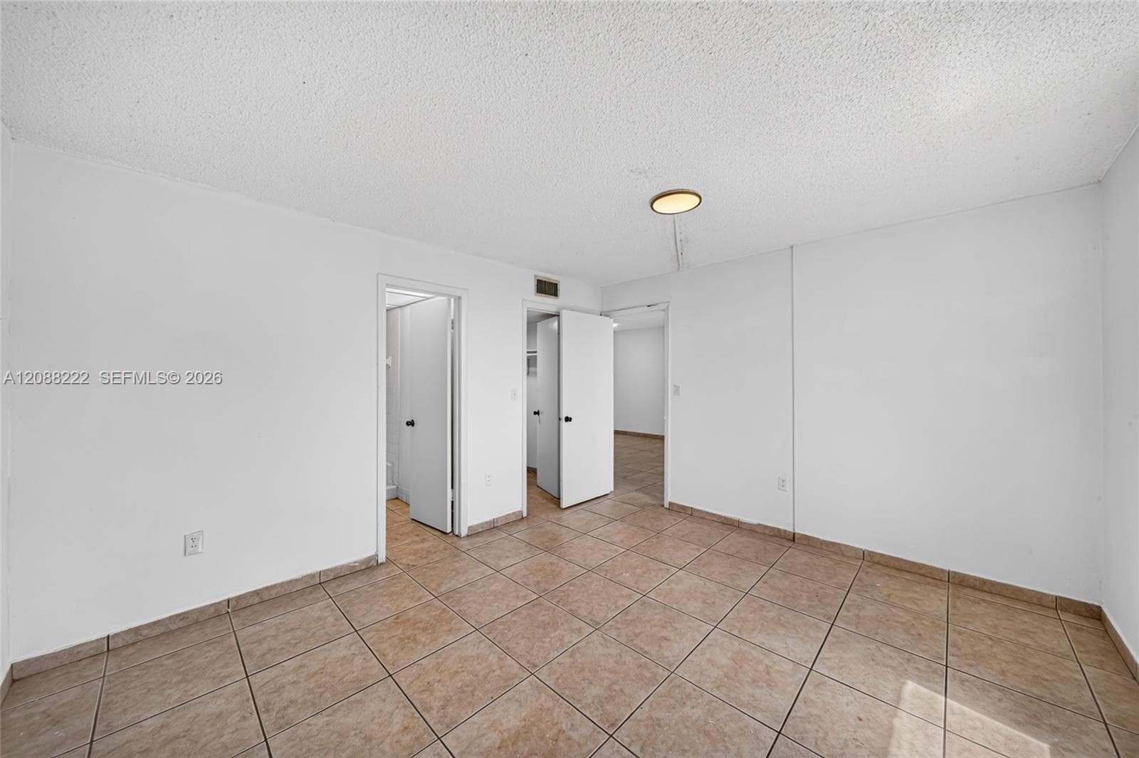 SAMARY LAKES · #2432 in Hialeah Gardens - Photo 18