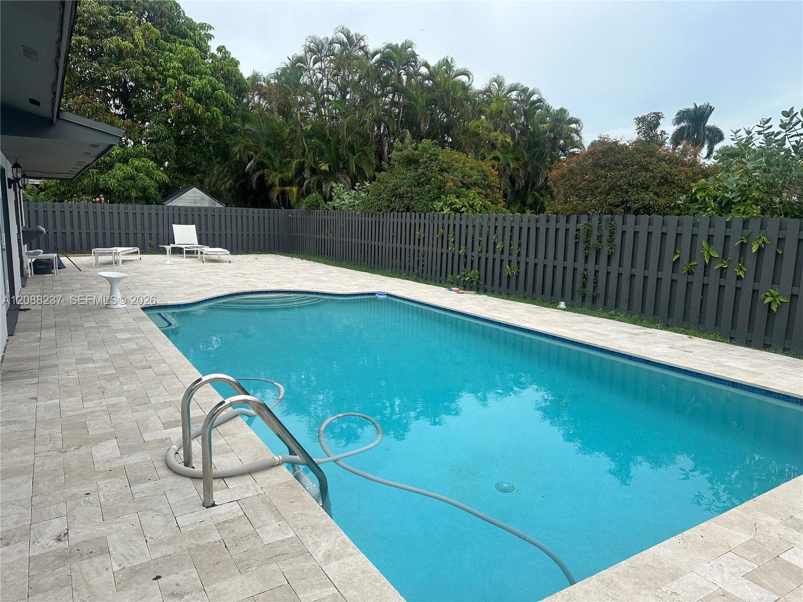 11611 SW 122nd Ave photo 22