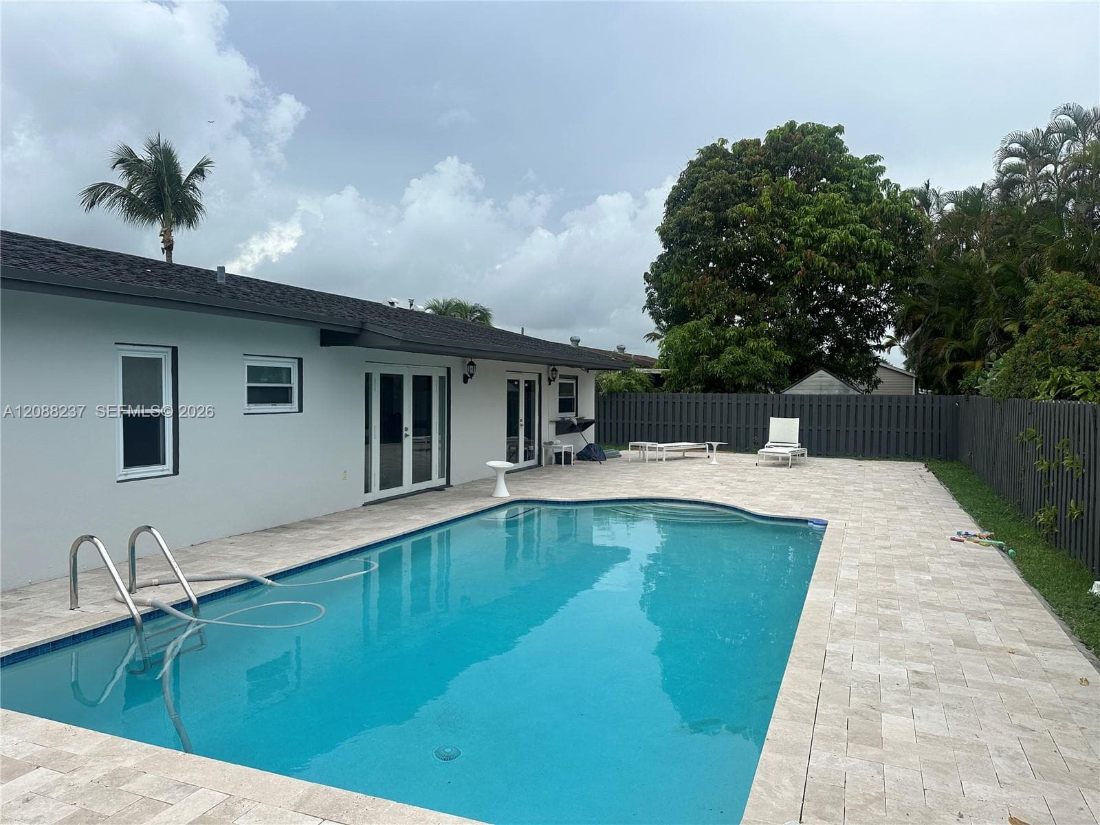 11611 SW 122nd Ave photo 20