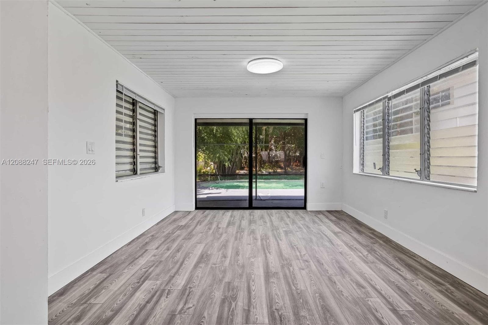 2517 Polk St photo 26