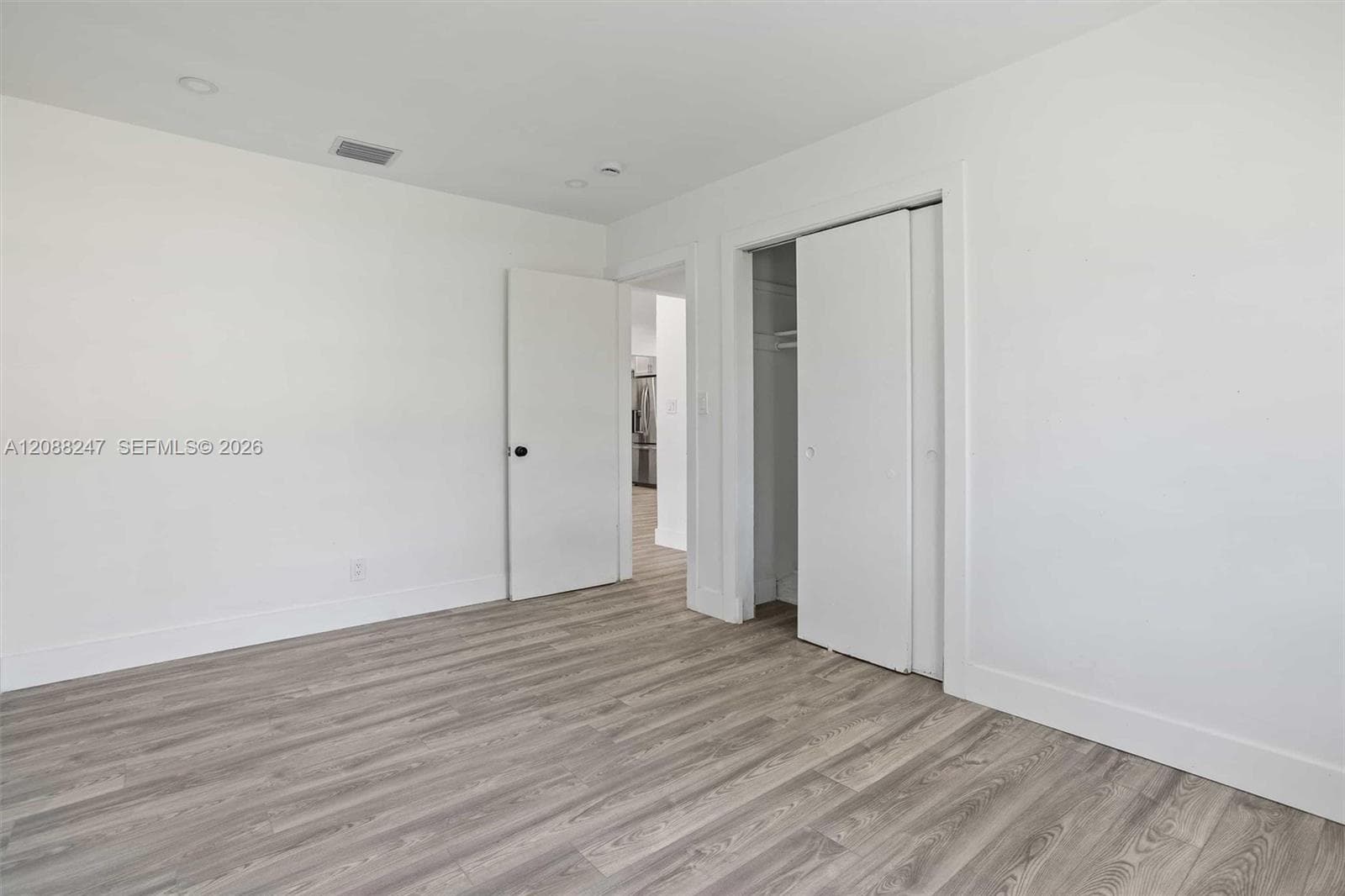 2517 Polk St photo 19