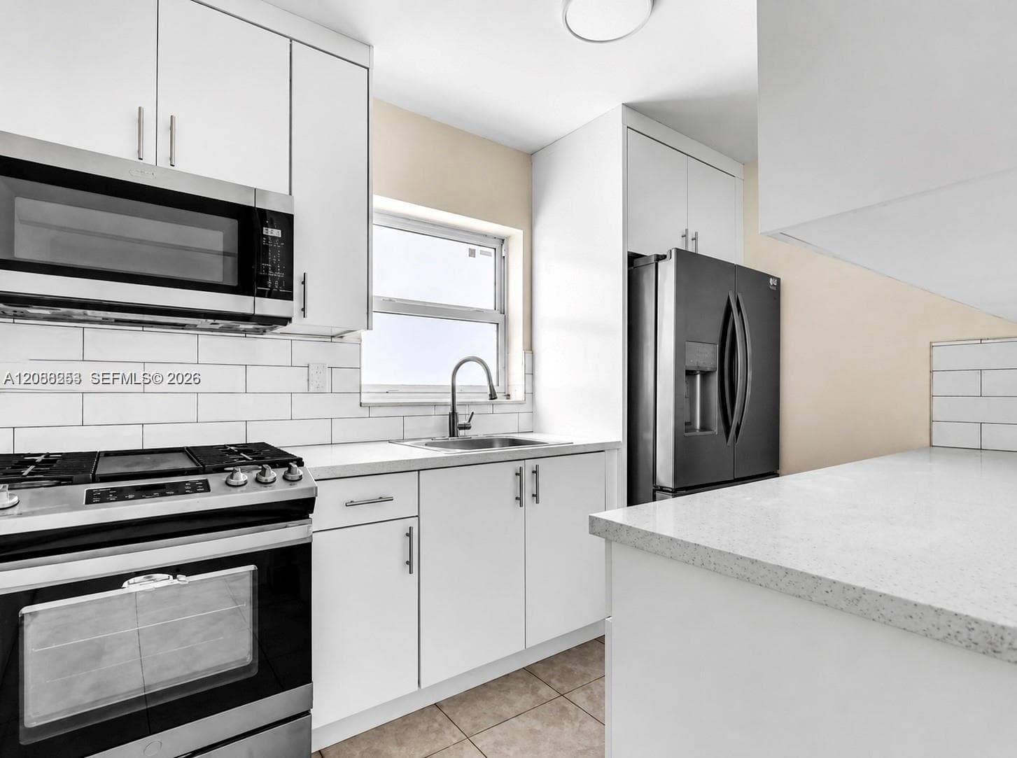 BELLA LUNA CONDO · #219 in Hialeah - Photo 8