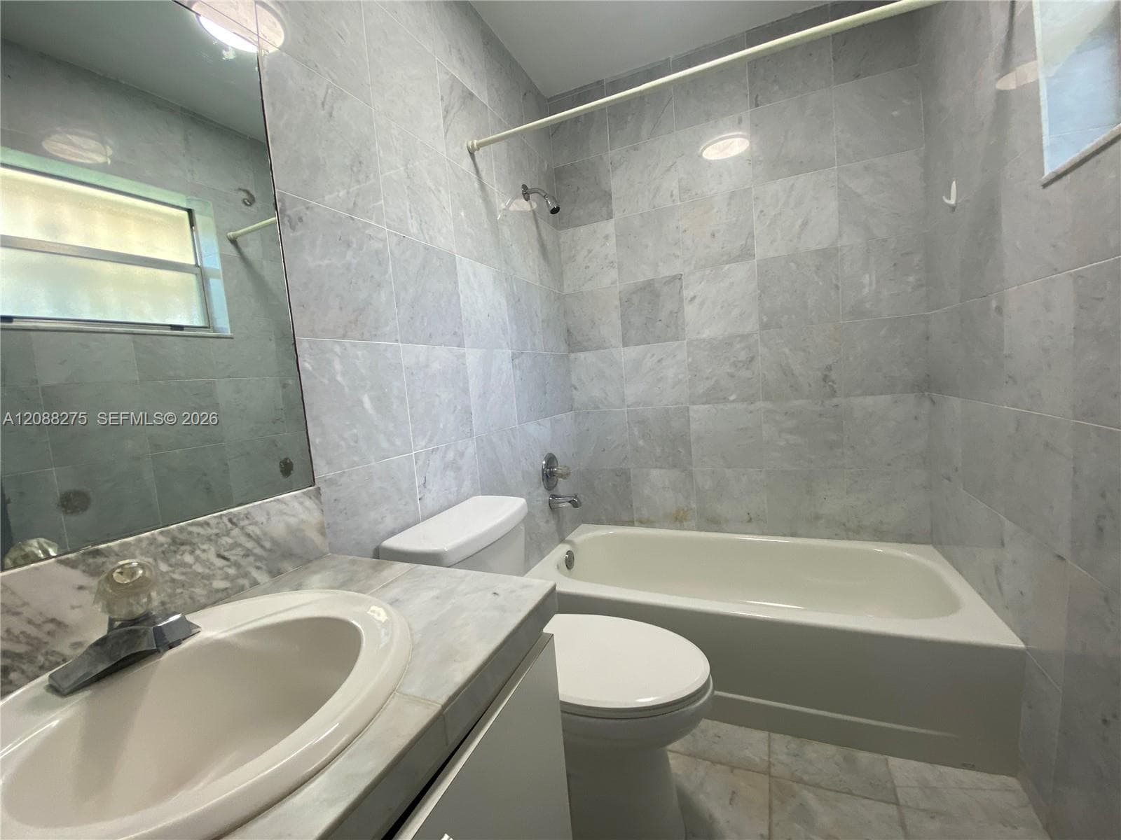 SUN-TAN VILLAGE SEC 2 · #0 in Hialeah - Photo 24