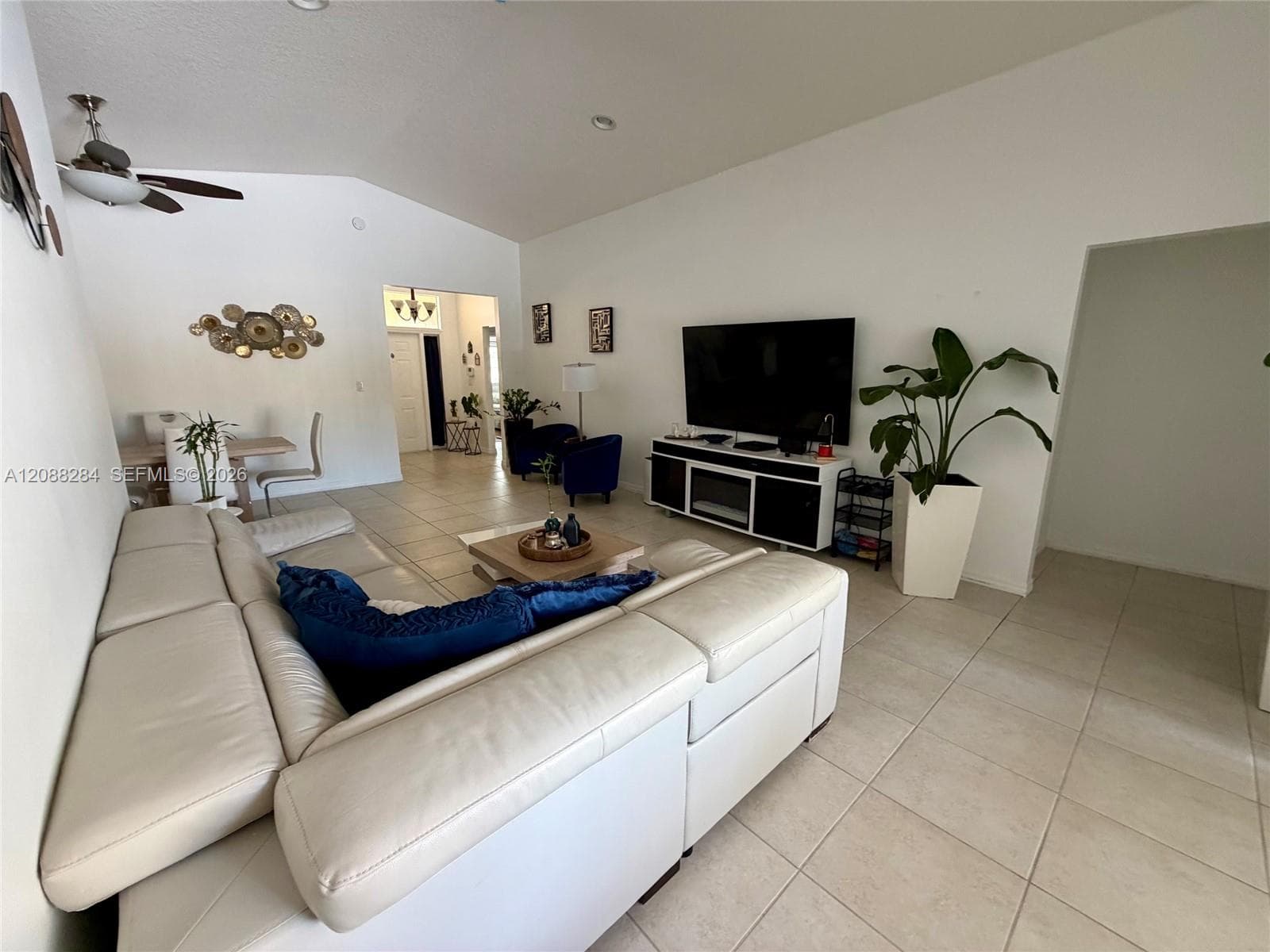 1735 NE 36th Ave #0 photo 2