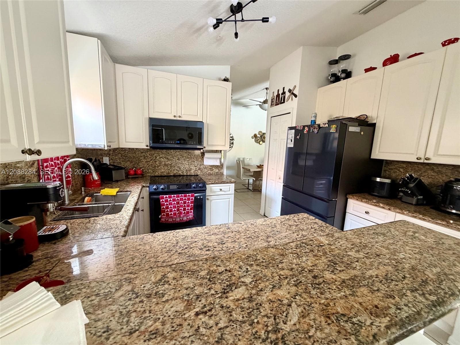 1735 NE 36th Ave #0 photo 7