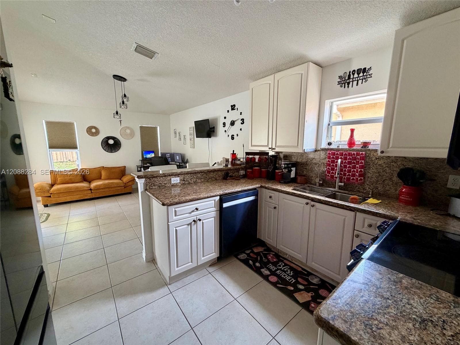 1735 NE 36th Ave #0 photo 5