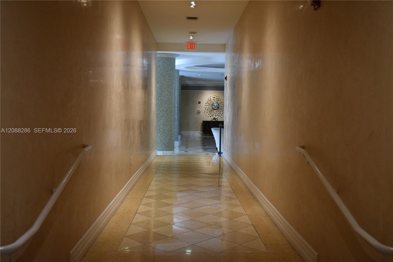 THE COLLINS CONDO · #524 in Miami Beach - Photo 36