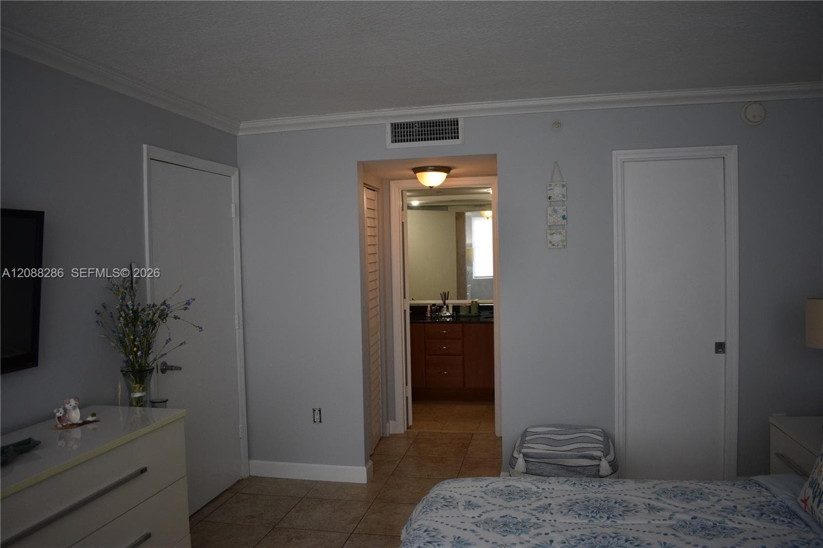 THE COLLINS CONDO · #524 in Miami Beach - Photo 30