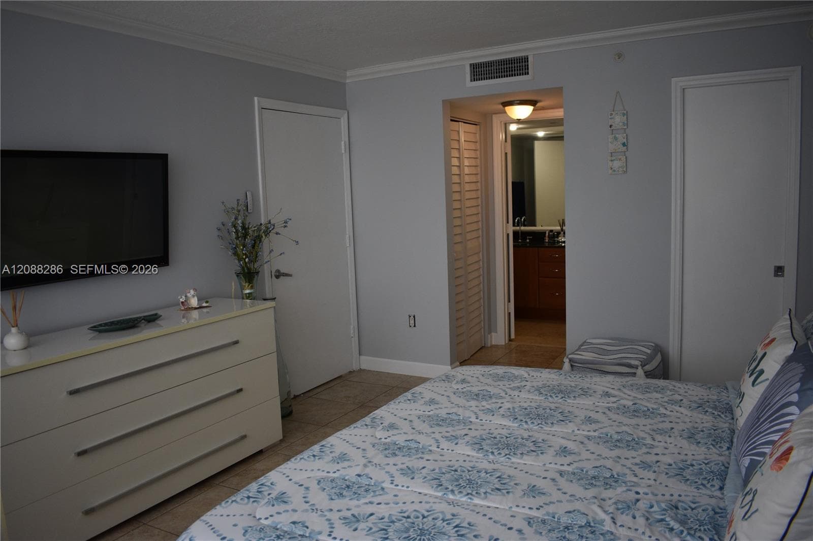THE COLLINS CONDO · #524 in Miami Beach - Photo 29